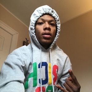 Meet your Posher, Brandon